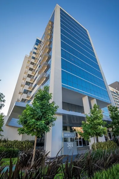 Fachada do edifício Medplex Sul, na Rua Gomes Jardim, 301
